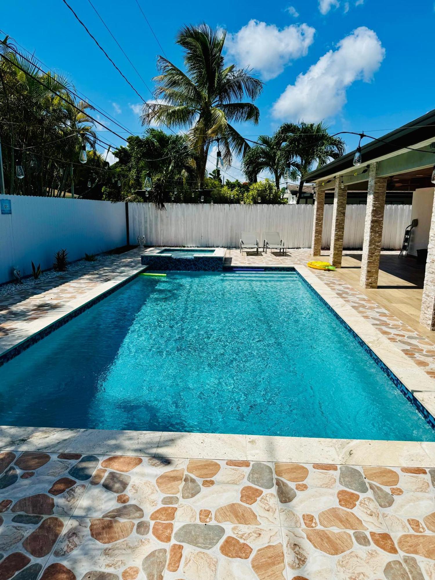 Villa Heated Pool Hot Tub Miami Exterior foto